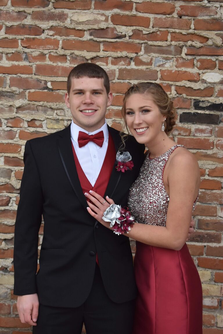 Junior prom- and only prom thanks to covid
