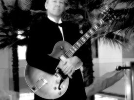 Tom Hueston - Guitarist - Orlando, FL - Hero Gallery 3