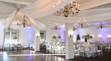 Black swan lake wedding deals venue cost