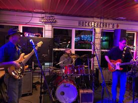 Drive Train - Southern Rock Done Right - Southern Rock Band - Chattanooga, TN - Hero Gallery 1
