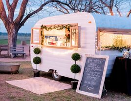 Wedding Bartenders: What You Need to Know