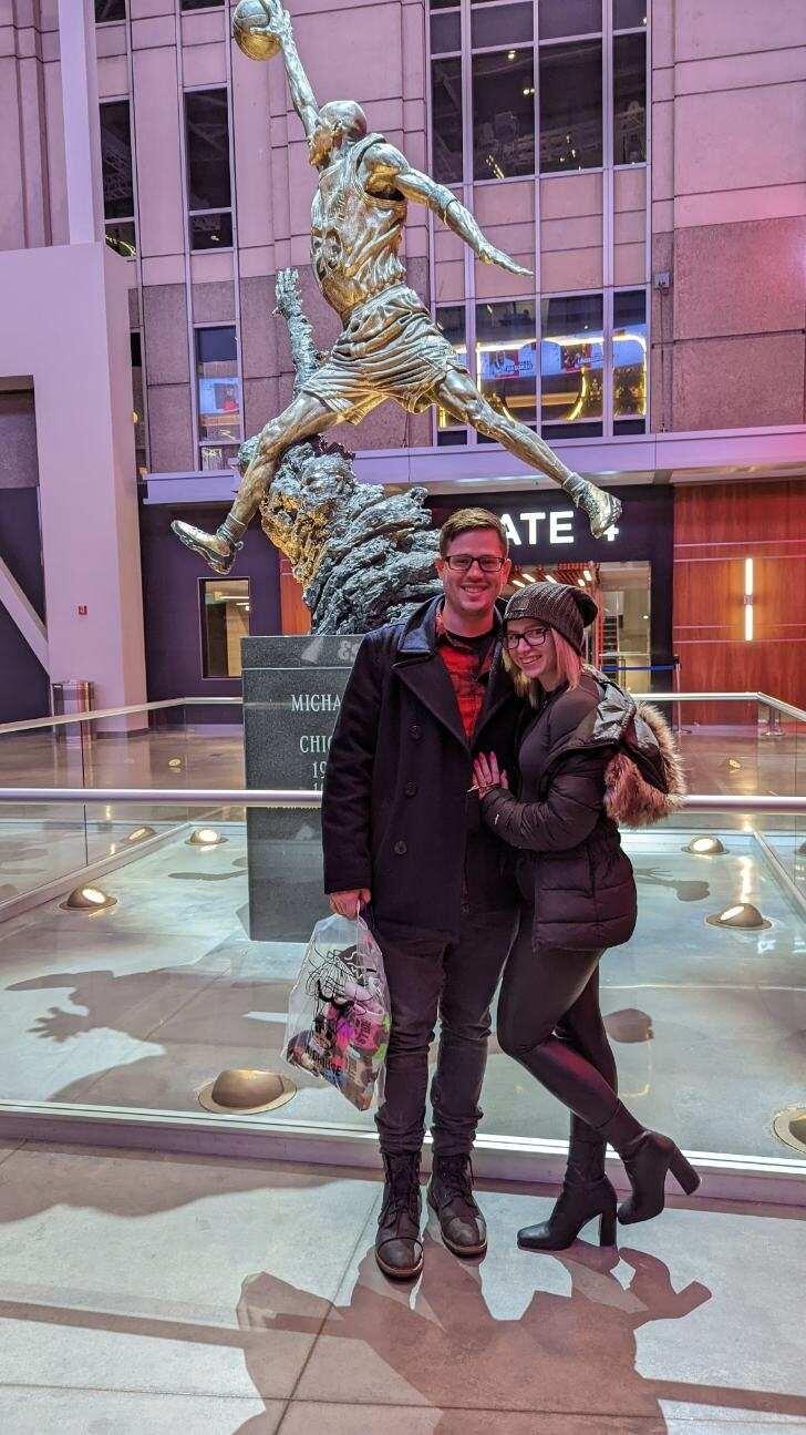 Daniel took Elizabeth to her first Chicago Bulls game! Elizabeth spent half the game in the gift shop.