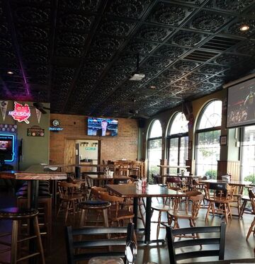 The Maple Leaf Pub - Bar - Houston, TX - Hero Main