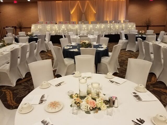 Holiday Inn Sioux Falls-City Centre | Reception Venues - The Knot