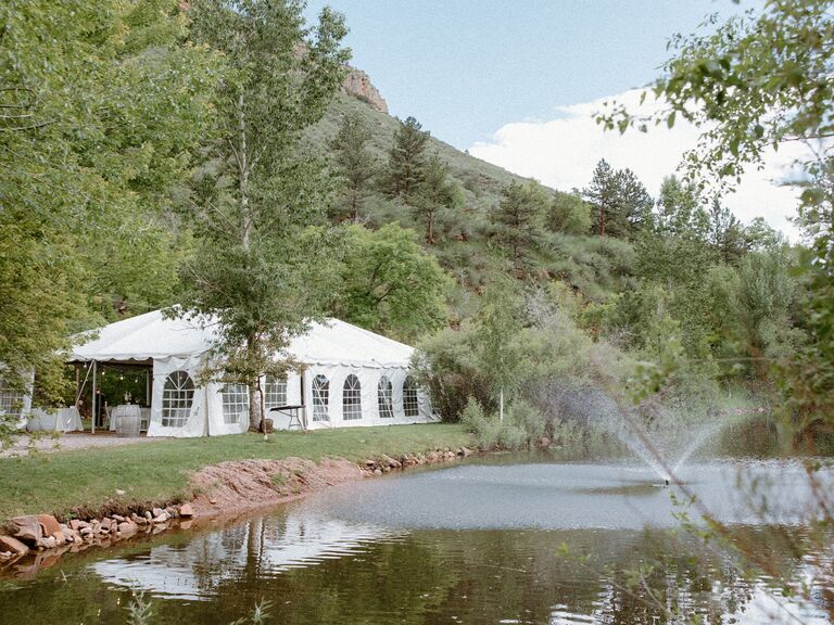 Stone Mountain Lodge wedding venue with lodging in Lyons, Colorado