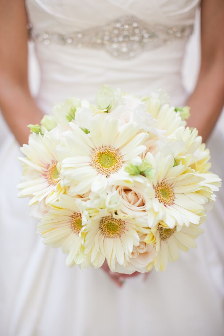 White Daisy, Rose Bridal Bouquet