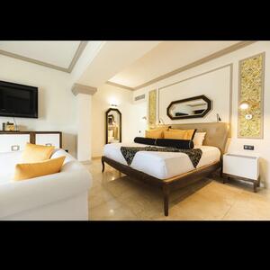 Gallery Photo 63