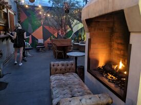 Madera Kitchen - Franklin Lounge - Outdoor Bar - Los Angeles, CA - Hero Gallery 4