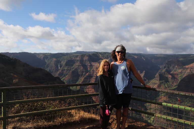 Carissa and Alex travel, surf, and fall in love all summer. Alex tells Carissa he loves her over snapchat while she's at her cousins wedding, because romance isn't dead.