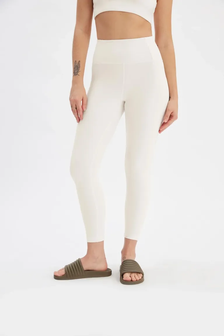 Girlfriend Collective + Ivory Compressive Classic-Rise Legging