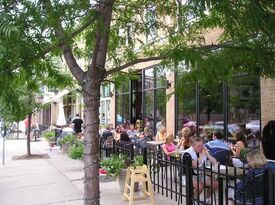 Uncommon Ground (Lakeview) - Patio - Private Garden - Chicago, IL - Hero Gallery 1
