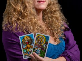 Present Path Tarot / Portlandia Fortune Tellers - Tarot Card Reader - Portland, OR - Hero Gallery 2