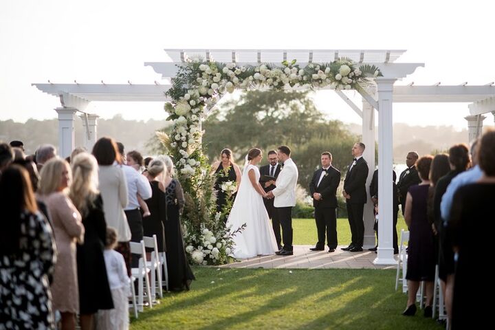 middletown bridal shop