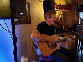 Ken Earnest - Acoustic Guitarist - Newport Beach, CA - Hero Gallery 3
