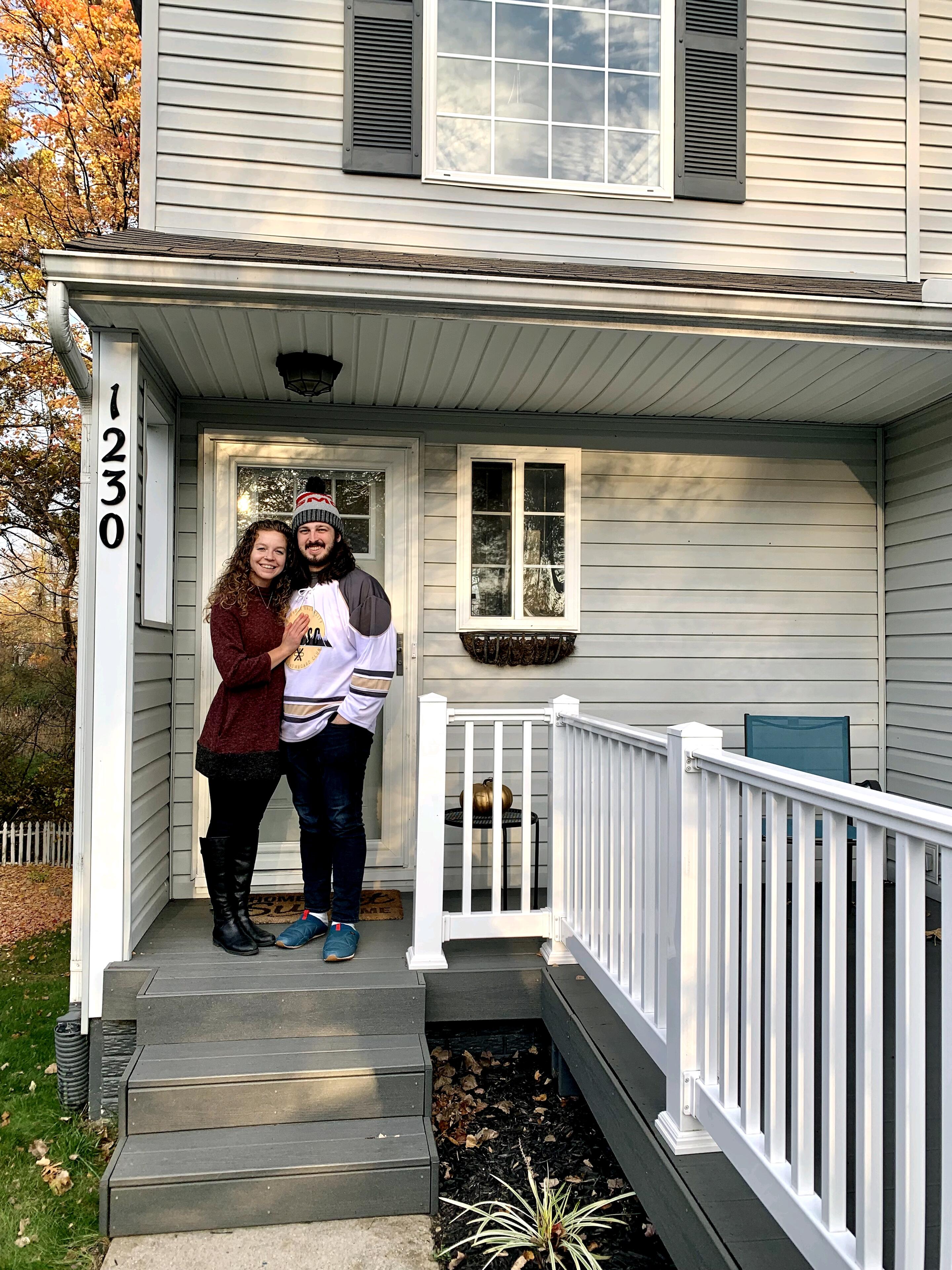 No more apartment living for Paul and Michaela! They love home living, even if it means Paul can't game right next to where Michaela is puzzling. There's definitely more focus now that their offices are a floor apart!