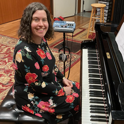 Rebecca Hass, Pianist, profile image