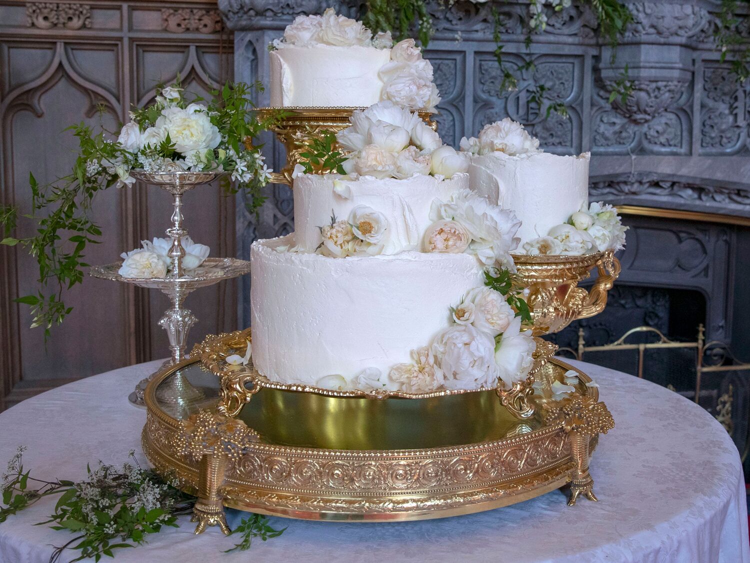 Meghan Markle and Prince Harry wedding cake.