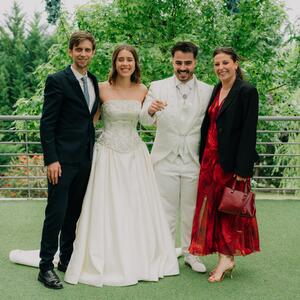 Gallery Photo 352