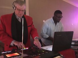 Party Down Productions - DJ - Durham, NC - Hero Gallery 2