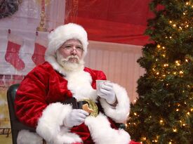 A Claus to Remember - Santa Claus - Middletown, NJ - Hero Gallery 2