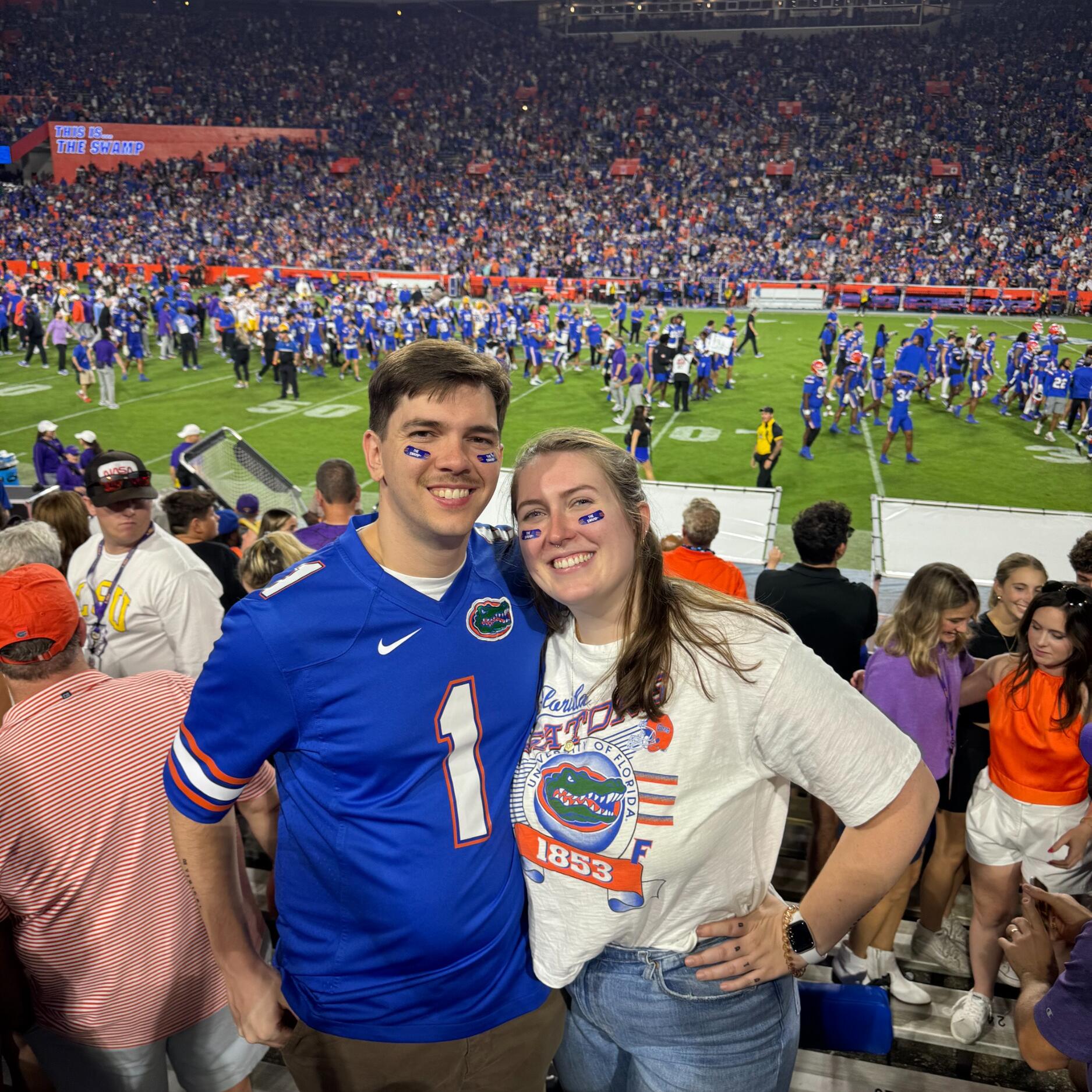 Lauren's first Florida game!!

Final Score:
Florida: 27, LSU: 16