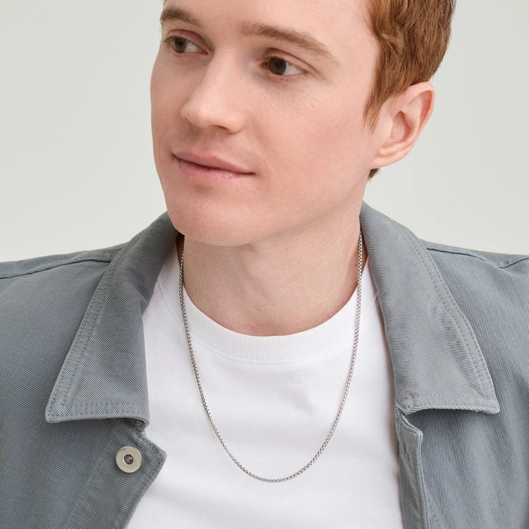 Mejuri box chain necklace