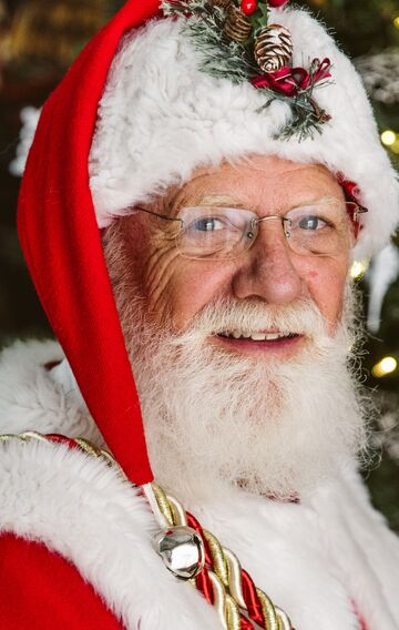 Santa Mikel virtual events available - Santa Claus - Rio Oso, CA - Hero Main