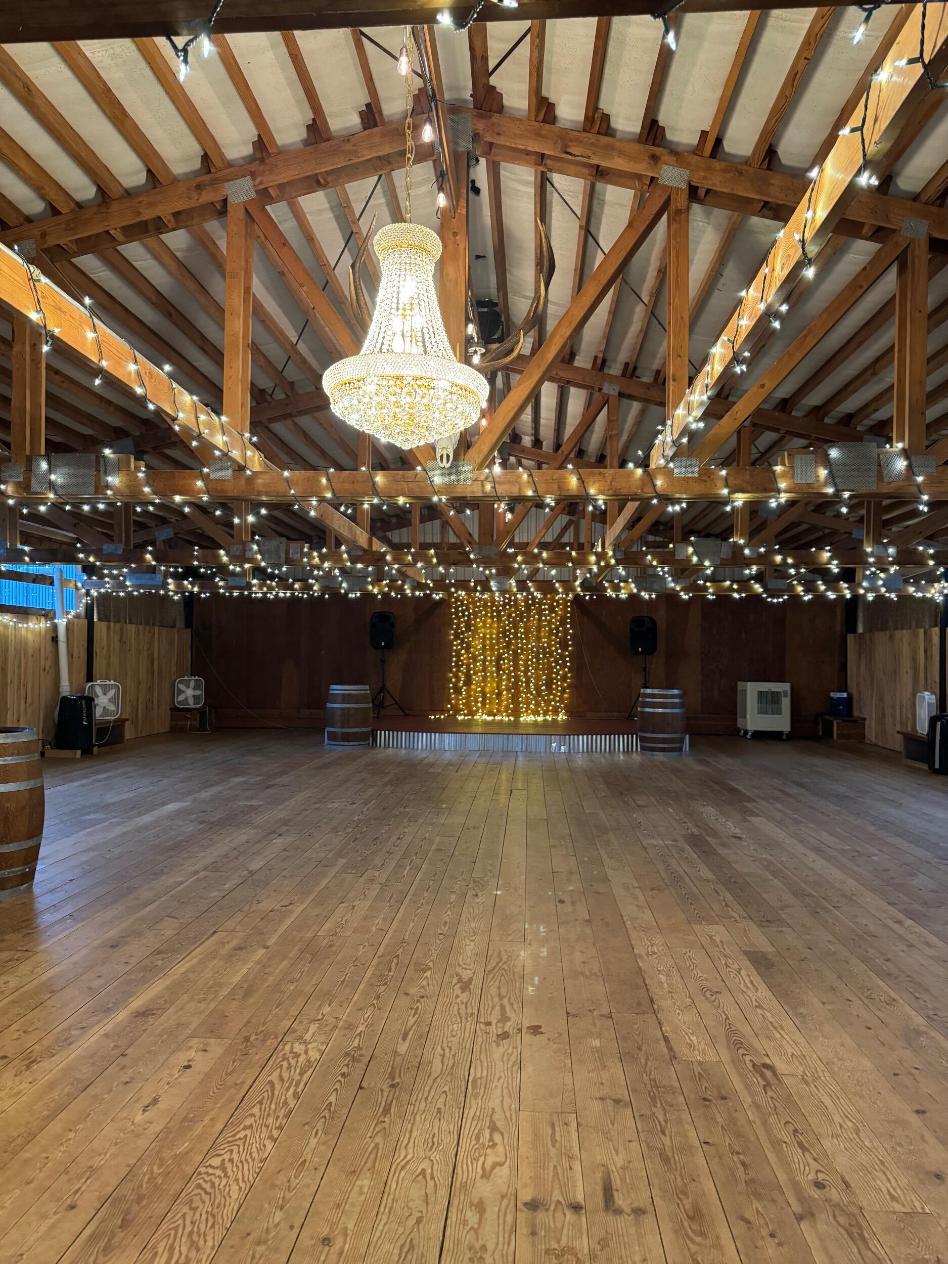 We pick our wedding venue! (Fun fact: this is the only venue we looked at) 