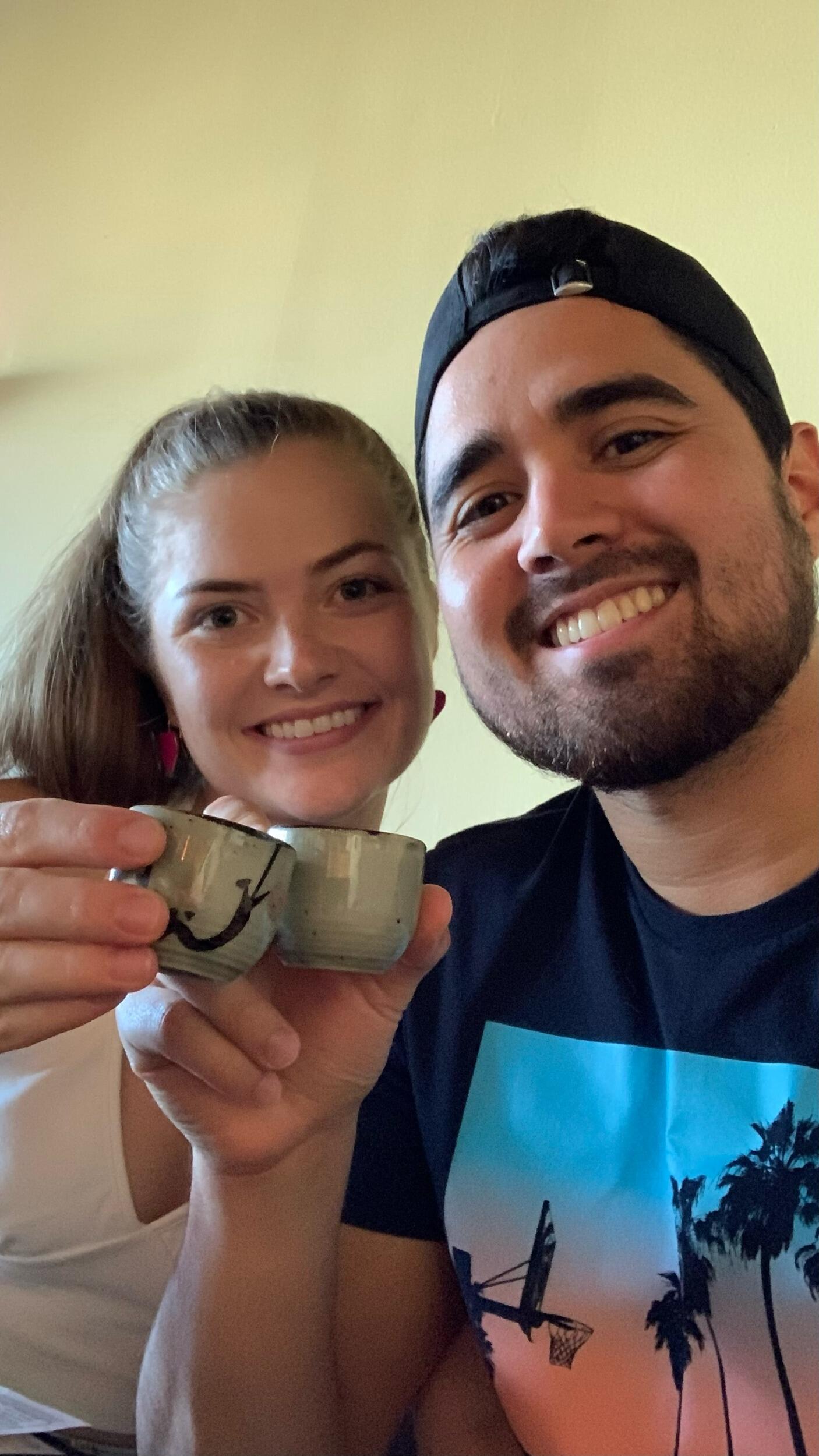 Celebrating one year of love with sushi and sake // Celebrando un año de amor con sushi y sake
