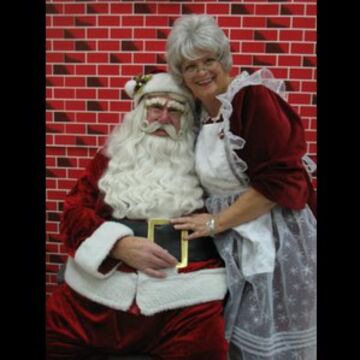 Santa And Mrs Claus - Santa Claus - Las Vegas, NV - Hero Main