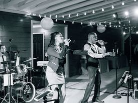 In Full: Charlottesville Wedding All-Stars - Cover Band - Charlottesville, VA - Hero Gallery 2