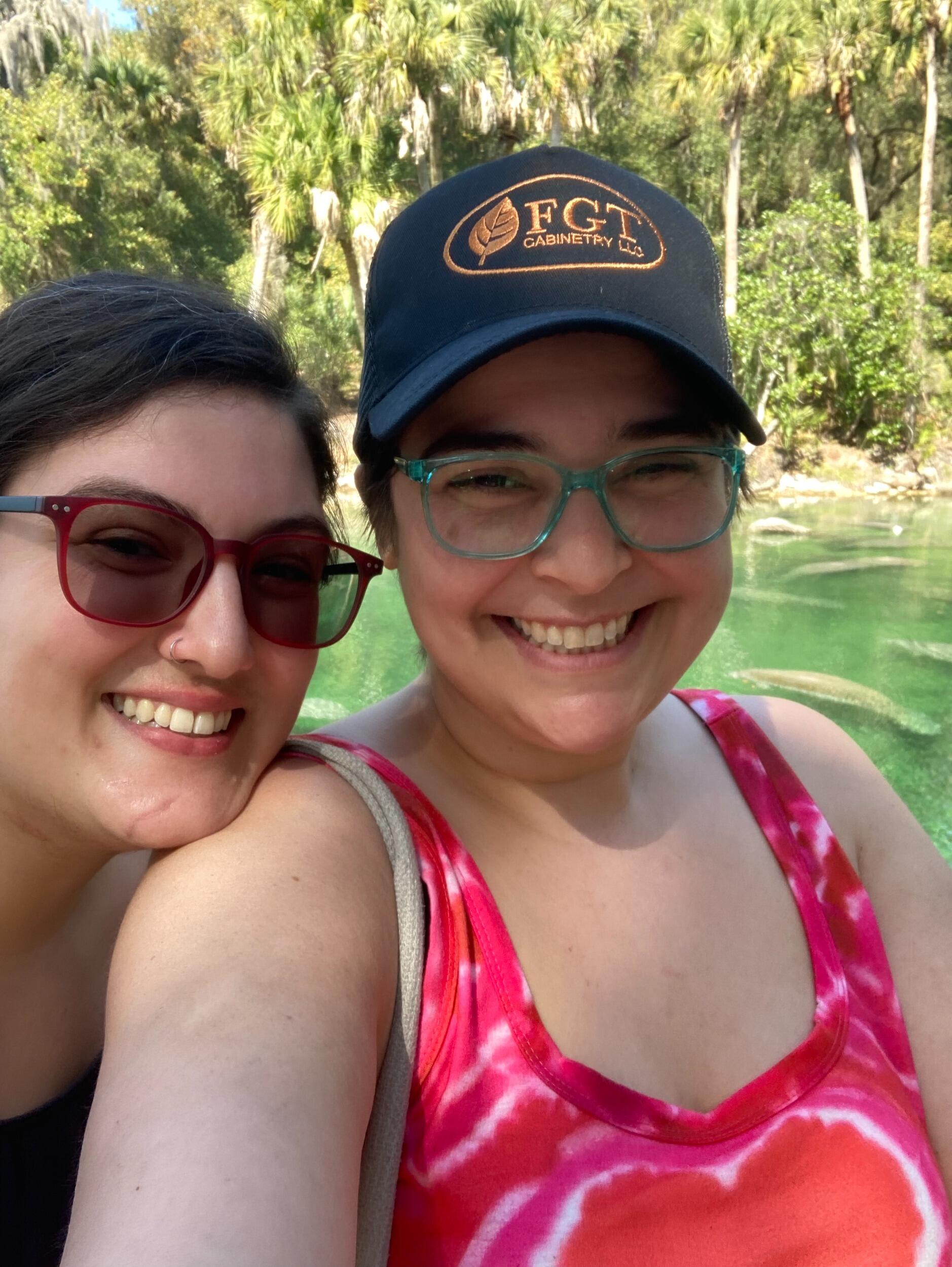 Simone and Ada visited Ada's Parents in Florida. They went to see a bunch of manatees while down there! 