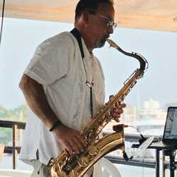 MG Sax With Tracks Entertainment, profile image