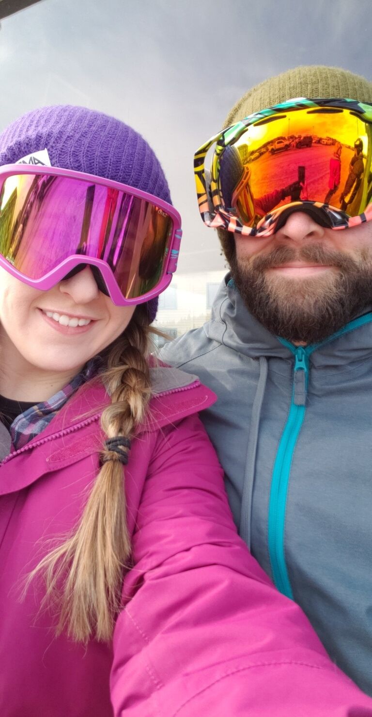 To Brett teaching Taylor how to ski!