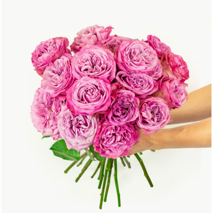 Peony Rose Bouquet for your parents' anniversary