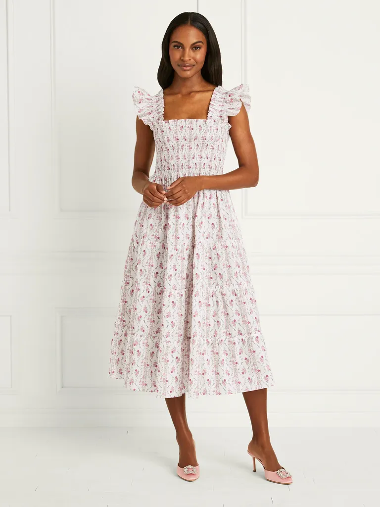 Browse these best Honeymoon dresses for a prefect vacation look