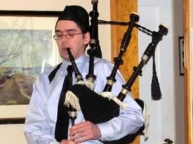 Ian Underwood - Piper For All Occasions - Celtic Bagpiper - Bridgewater, CT - Hero Gallery 4