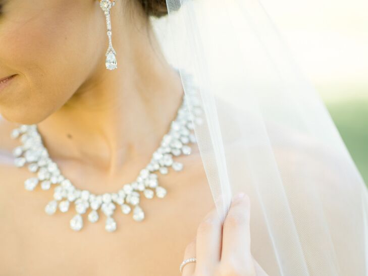 necklaces for bridal weddings