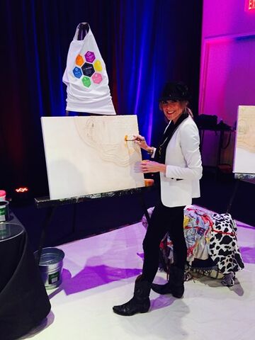 Brandi Cottingham Art Meets World  - Motivational Speaker - Dallas, TX - Hero Main