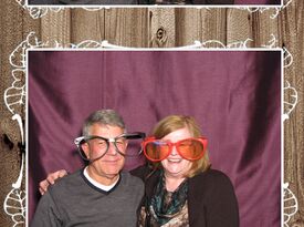 The Star Booth - Photo Booth - Eau Claire, WI - Hero Gallery 1