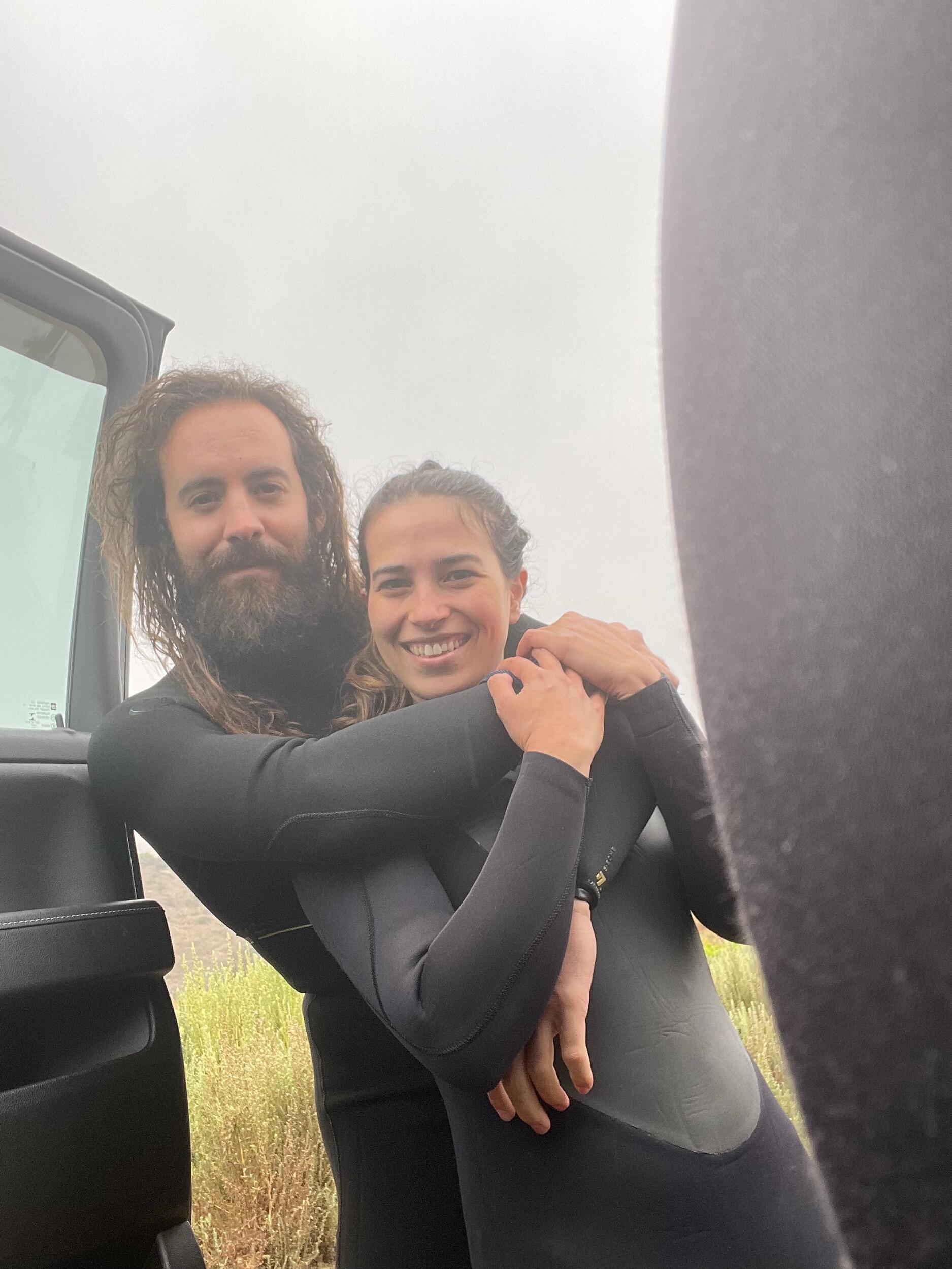 David attempts to teach Danielle how to Surf