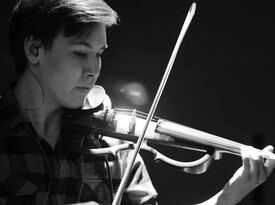 Isaac Daniel Eng - Violinist - Toronto, ON - Hero Gallery 4