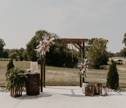 The Whitestone Barn | Reception Venues - The Knot
