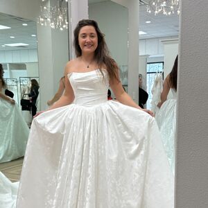 Gallery Photo 16
