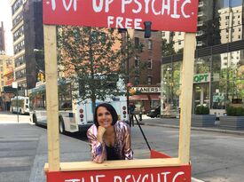 Sassi Psychic Tarot Upbeat Sassy Readings - Tarot Card Reader - New York City, NY - Hero Gallery 1