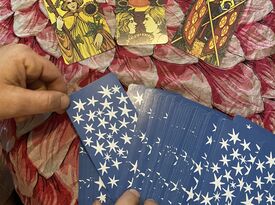Sassafras Revival - Tarot Card Reader - Asheville, NC - Hero Gallery 3