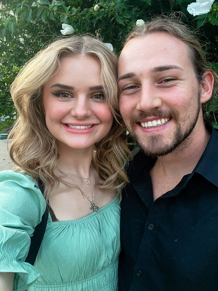 The day Emma thought Matt would propose to her but it ended up just being a fun date night for the two. 