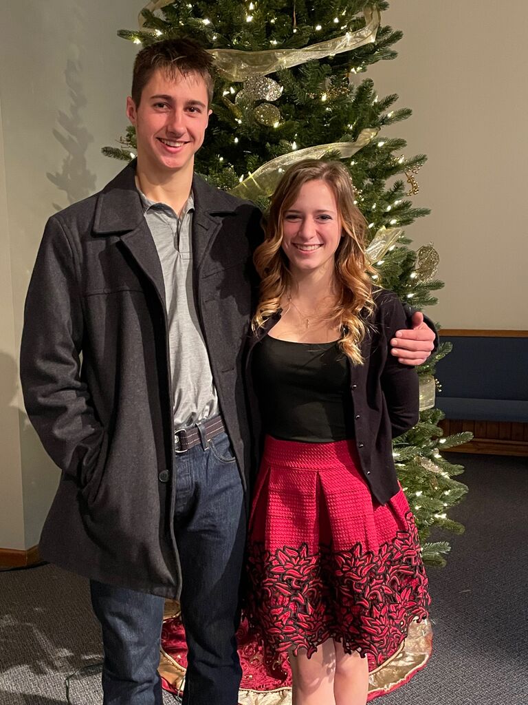 First official Christmas as a couple!! 🎄