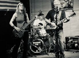 MANGO PIE BAND - Cover Band - Delray Beach, FL - Hero Gallery 1