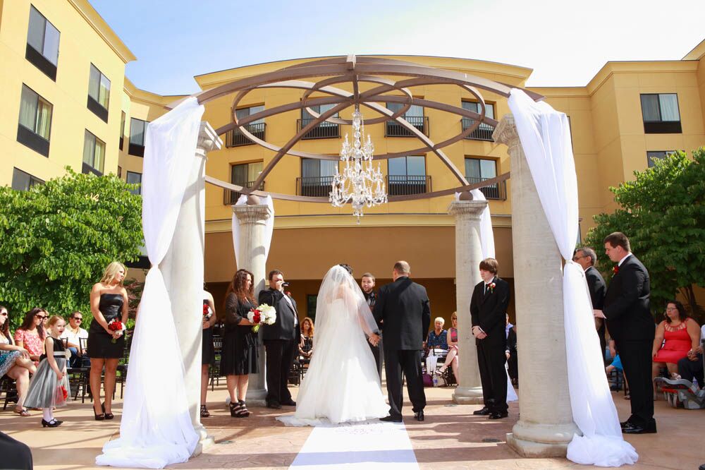 Courtyard By Marriott Boise  West Meridian Reception 